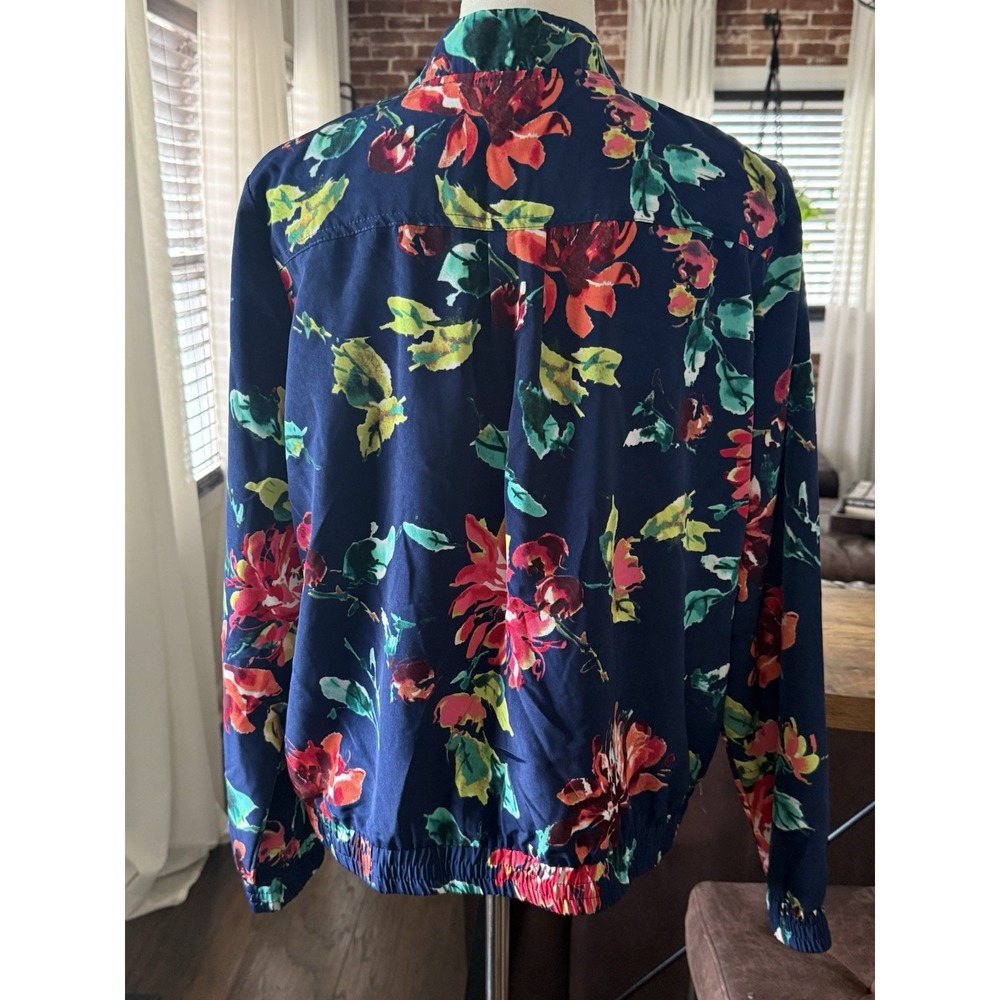 Susan Graver Women's Sz M Printed Woven Zip-Front Satin Bomber Jacket Floral - Picture 5 of 7